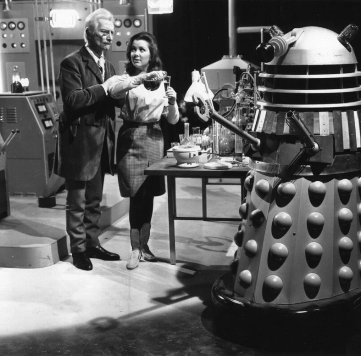 Доктор Кто и Далеки (1965) через торрент скачать Доктор Кто и Далеки (1965) фильм через торрент скачать