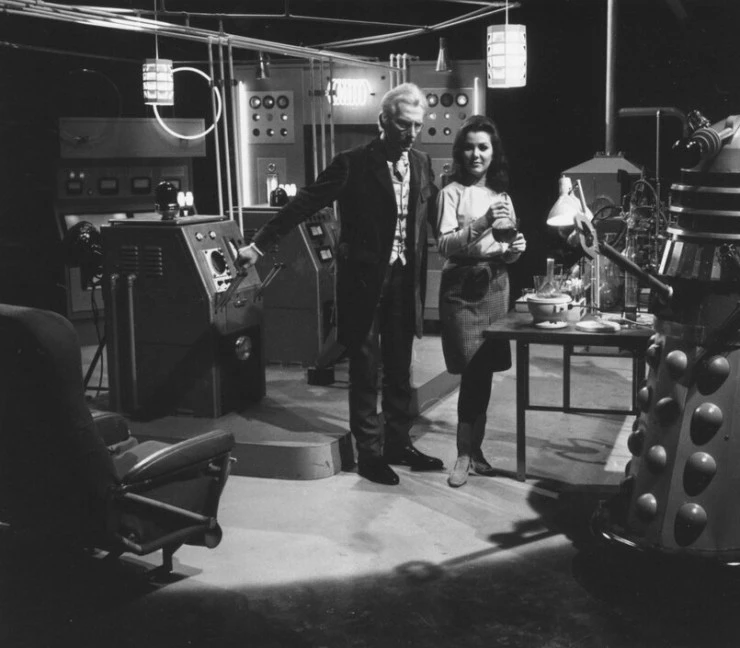 Доктор Кто и Далеки (1965) через торрент бесплатно Доктор Кто и Далеки (1965) фильм через торрент бесплатно