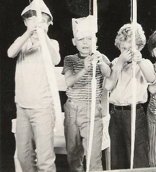 Рассказы о Кешке и его друзьях (1974) через торрент скачать Рассказы о Кешке и его друзьях (1974) сериал через торрент скачать