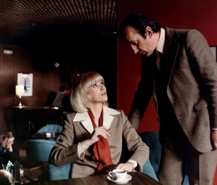 Розовый телефон (1975) в хорошем качестве через торрент Розовый телефон (1975) фильм в хорошем качестве через торрент