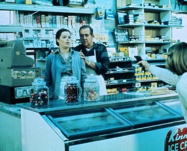 Возвращение в округ Мэйкон (1975) в хорошем качестве через торрент Возвращение в округ Мэйкон (1975) фильм в хорошем качестве через торрент