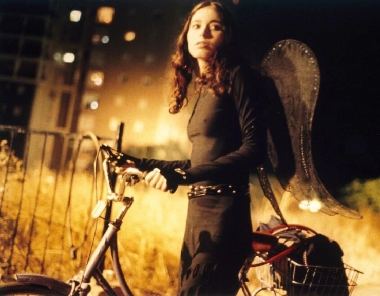 Сломанные крылья (2002) через торрент бесплатно Сломанные крылья (2002) фильм через торрент бесплатно