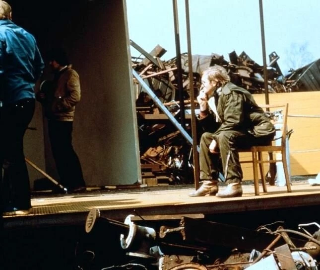 Человек из железа (1981) в хорошем качестве через торрент Человек из железа (1981) фильм в хорошем качестве через торрент