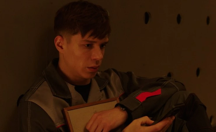 Не та кнопка (2025) через торрент бесплатно Не та кнопка (2025) фильм через торрент бесплатно